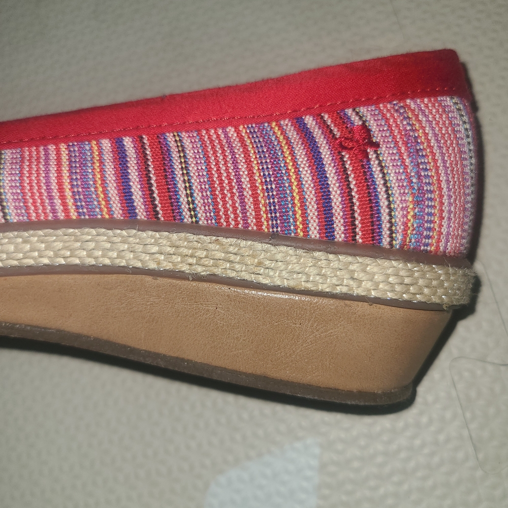 Grasshoppers Multicolor Striped Wedges - Picture 6 of 6
